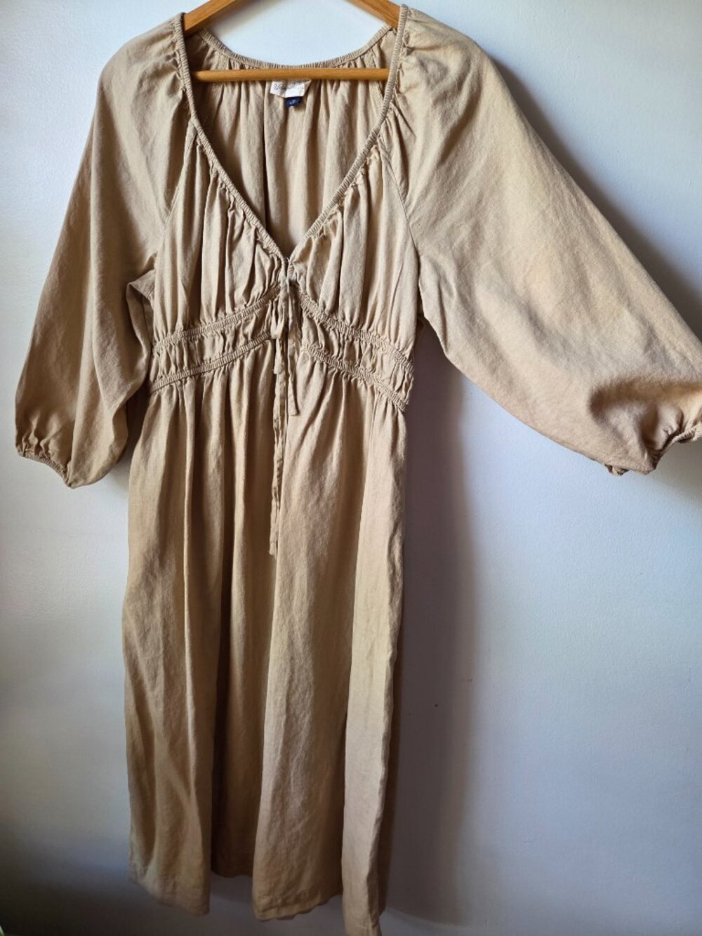 EUC UNIVERSAL THREAD LINEN BLEND DEEP V RUCHED LONG SLEEVE DRESS SIZE M